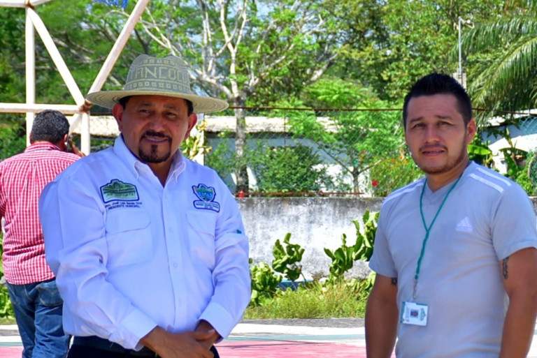 ARRANCA ALCALDE JORNADA DE LIMPIEZA EN LA UNIDAD DEPORTIVA DE NARANJOS