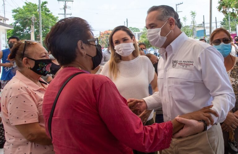 Con pavimentación simultánea Adrián Oseguera mitiga rezago vial en El Polvorín