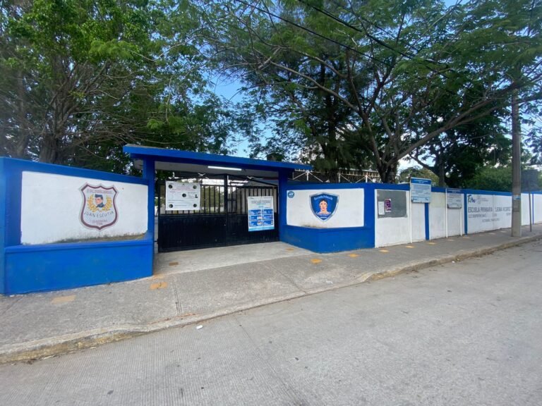 GOBIERNO NO PONE ALTO A LAS CUOTAS ESCOLARES; SIGUEN LOS ABUSOS