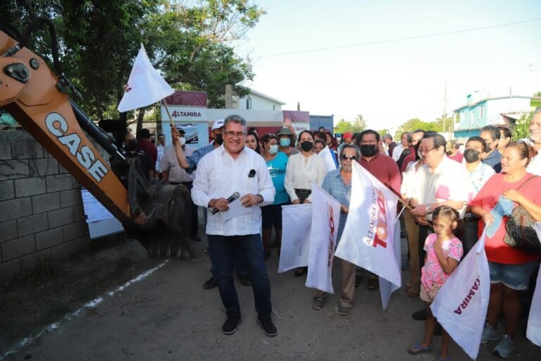 BENEFICIA ARMANDO MARTÍNEZ CON OBRA PÚBLICA AL SECTOR CENTRO NORTE DE ALTAMIRA