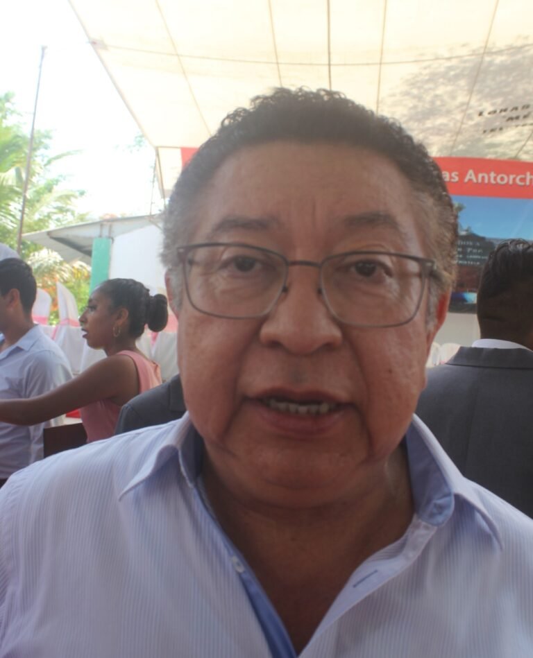 Apoya ayuntamiento al sector educativo