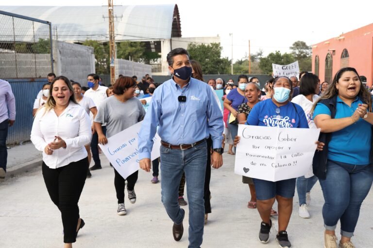 Continúa Gobernador Francisco Cabeza de Vacacon inauguración de calles en Tamaulipas.