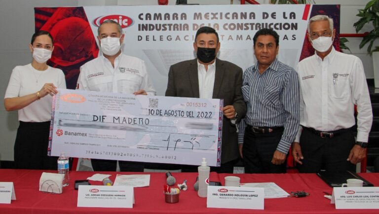 Refrenda Adrián Oseguera lazos de colaboración con la CMIC