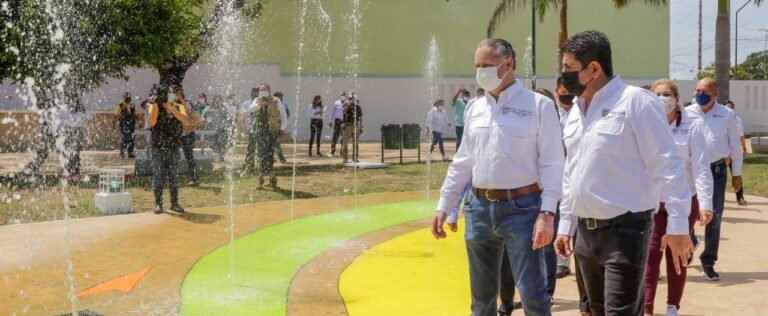 Iluminan más Espacios Públicos de Ciudad Madero