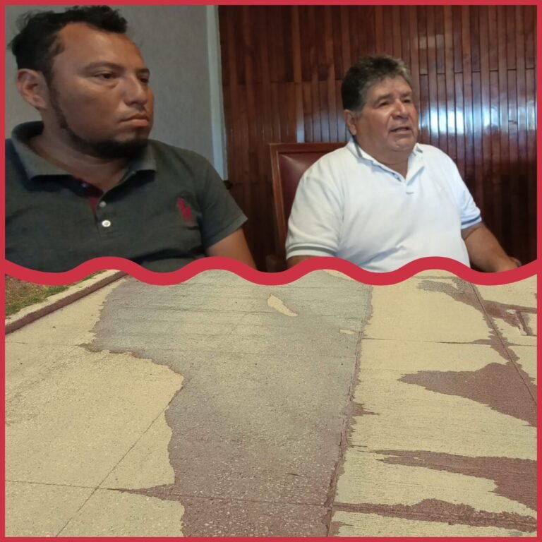 PIDEN INTERVENCIÓN DE LA CAEV PARA REPARAR UNA FUGA DE AGUA EN PUEBLO VIEJO.