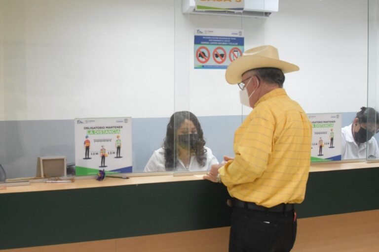 Apoya COMAPA Altamira economía de adultos mayores