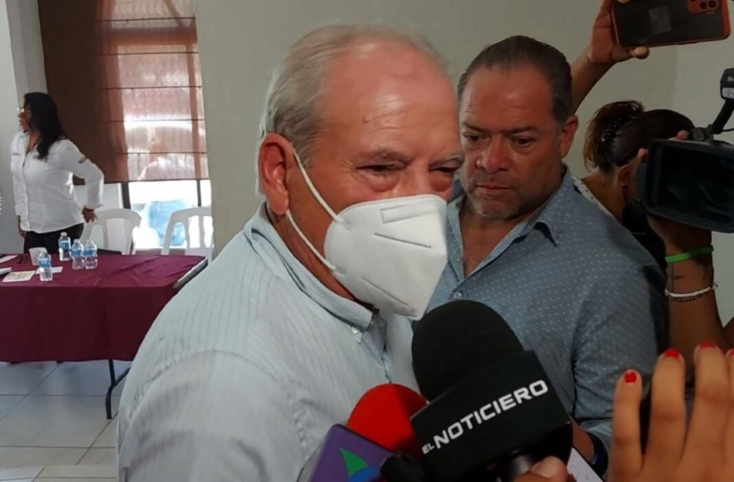 Industriales del sur le estan echando ganas; Salvador Salazar Herrera