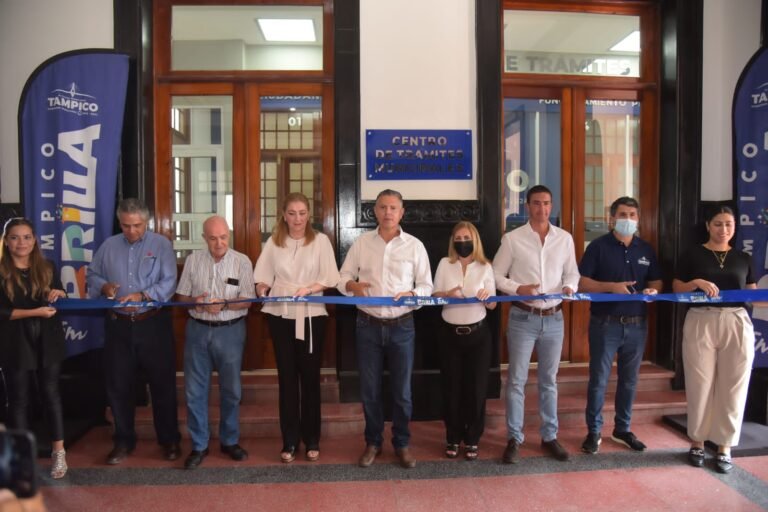 Inaugura Chucho Nader Innovador Centro de Trámites Municipales