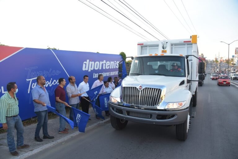 Reestrenan Histórico Reloj de la Catedral de Tampico￼