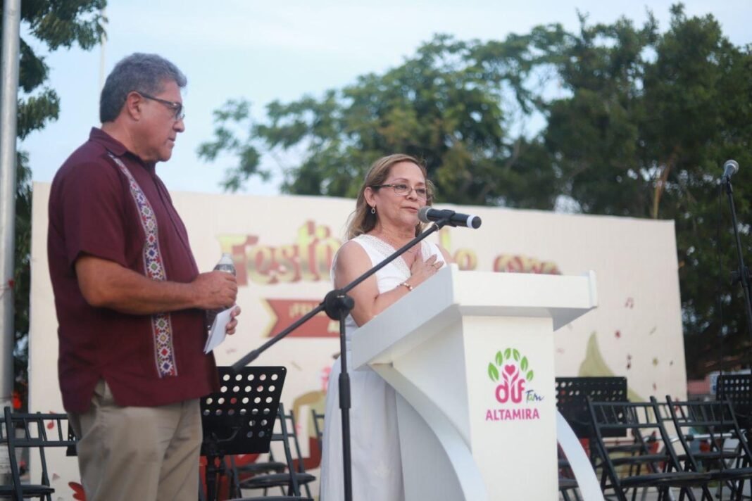 CELEBRA DIF ALTAMIRA A LOS ADULTOS MAYORES