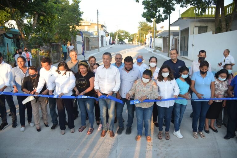 Continúa Modernizando Chucho Nader las Vialidades de Tampico￼