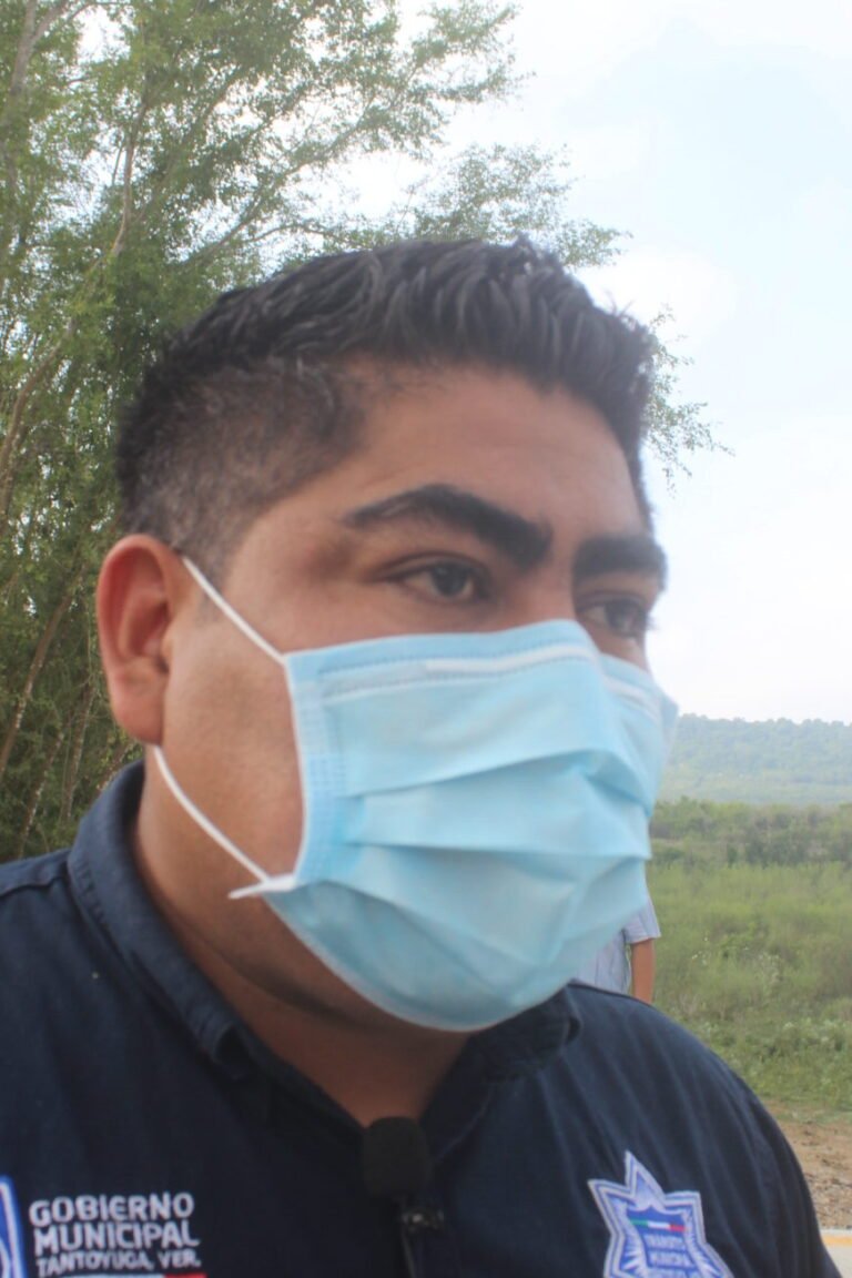 Exhortan a motociclistas a usar casco