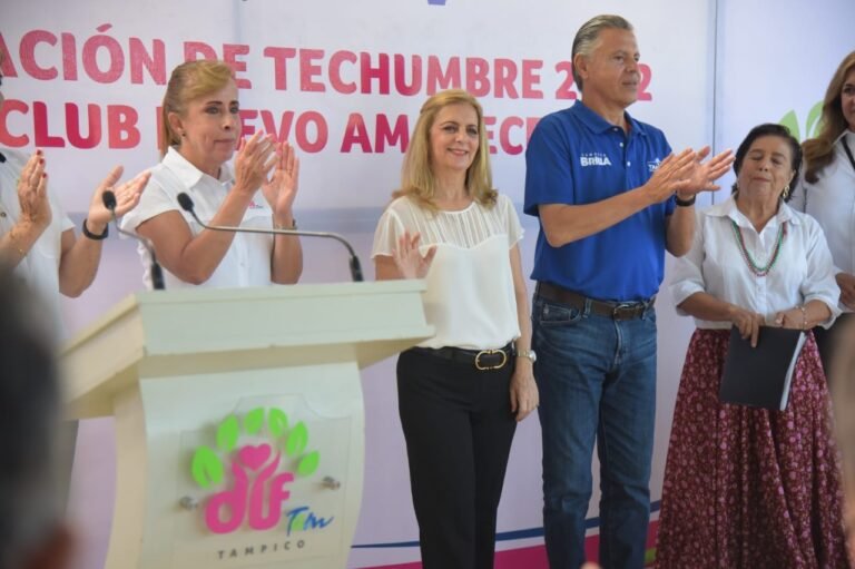 Entregan Chucho Nader y Aída Féres Techumbre en Casa Club del Adulto Activo￼