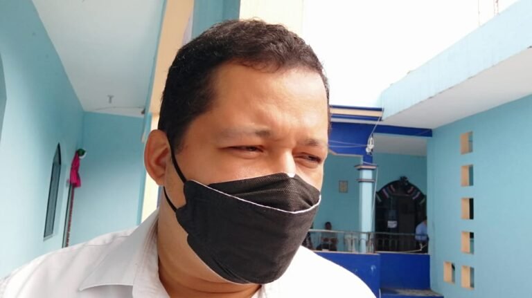 Llaman autoridades sanitarias a eliminar criaderos de moscos