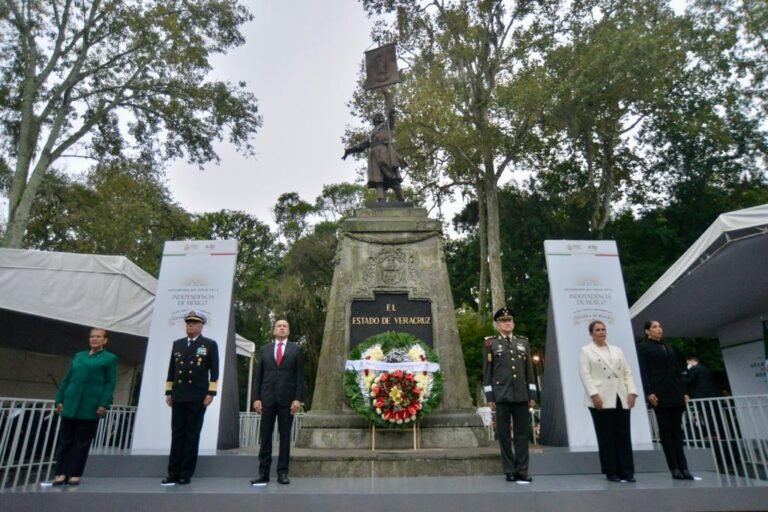 Participa presidenta del Congreso en actos conmemorativos de la Independencia de México