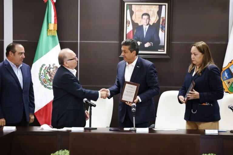 Reconocen a Gobernador Francisco García Cabeza de Vaca por impulso de políticas energéticas sustentables en Tamaulipas
