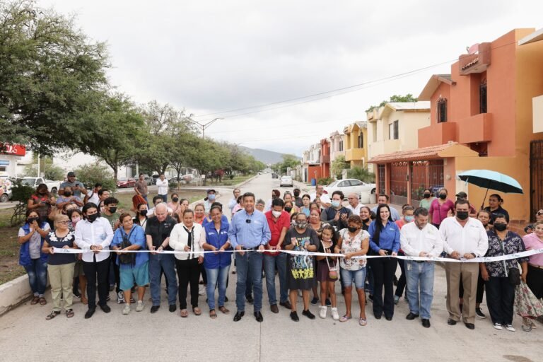 Supervisa Gobernador Cabeza de Vaca obras en la capital del estado