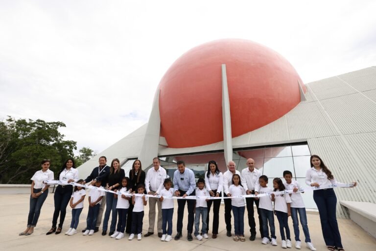 Entrega Gobernador Cabeza de Vaca modernización del Planetario de Victoria, único en su tipo en Tamaulipas