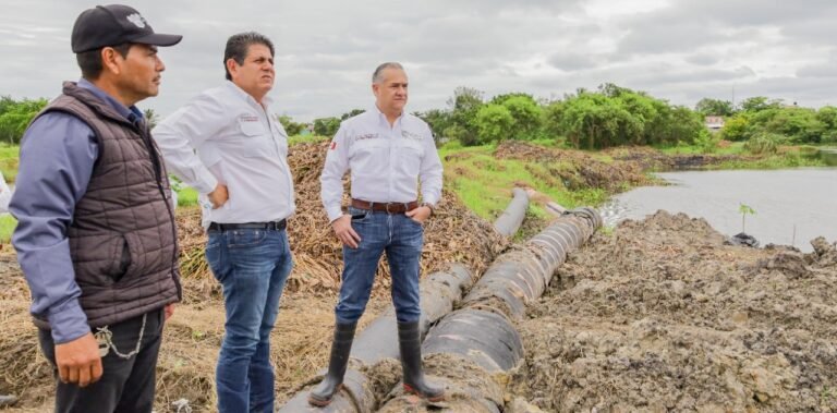 Gobierno de Adrián Oseguera avanza en el desazolve de lagunas