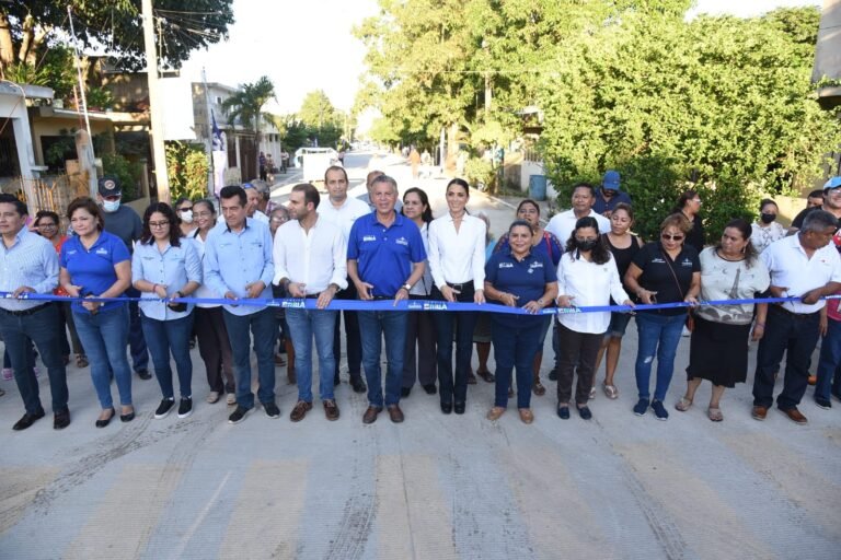 Entrega Chucho Nader Paquete de 5 Calles Pavimentadas