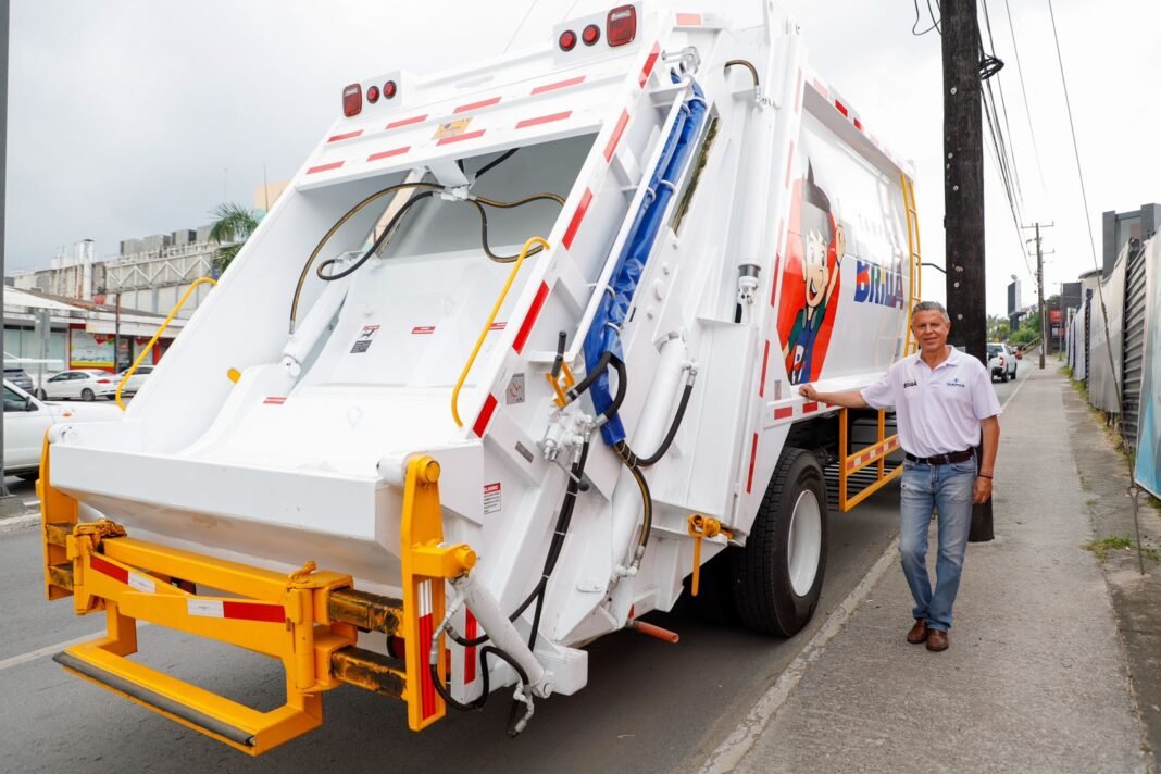 Incorpora Chucho Nader Nuevo Camión Recolector de Basura