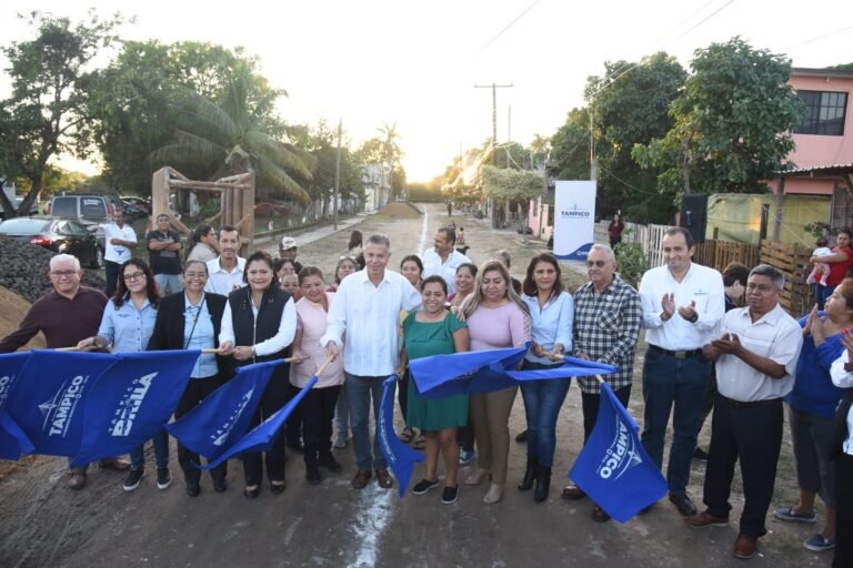 Inicia Chucho Nader Nueva Obra de Pavimentación en la Borreguera