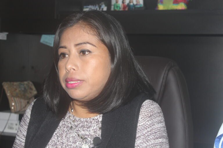 Tantoyuca se embellecen con los arreglos navideños