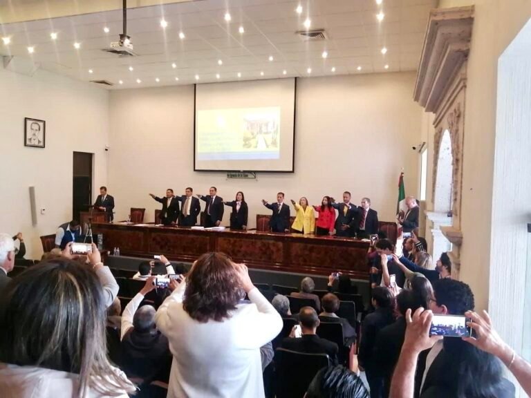 Daniel Cordero Gálvez nuevo presidente electo del Colegio de Notarios de Veracruz.