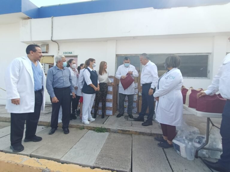 Se investiga farmacéutica por un adeudo de 70 millones de pesos