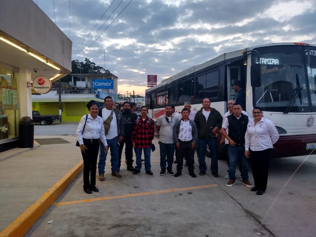 RESPALDA GOBIERNO DE ALTAMIRA A JORNALEROS PARA TRABAJAR EN CANADÁ
