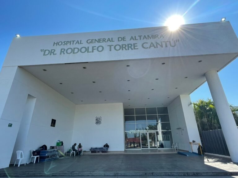 NIEGAN ATENCIÓN A JOVEN CON GRAVE ENFERMEDAD EN HOSPITAL CARLOS CANSECO