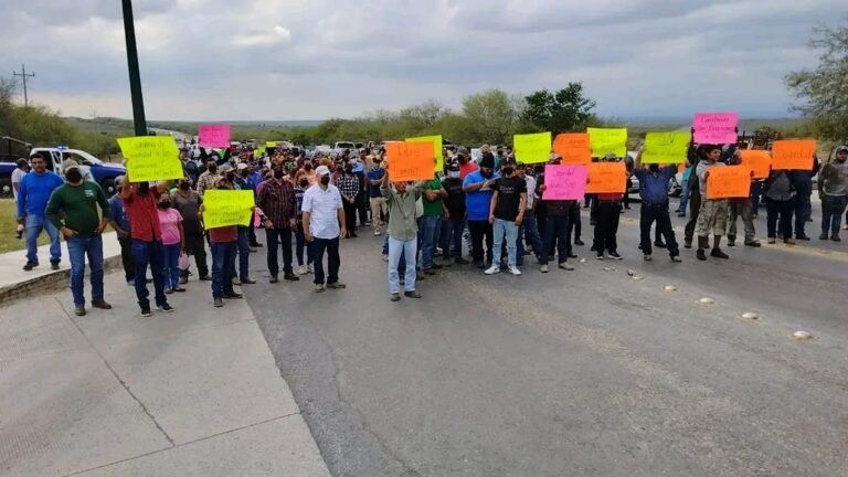 Protestan comerciantes tamaulipecos por inseguridad en carreteras