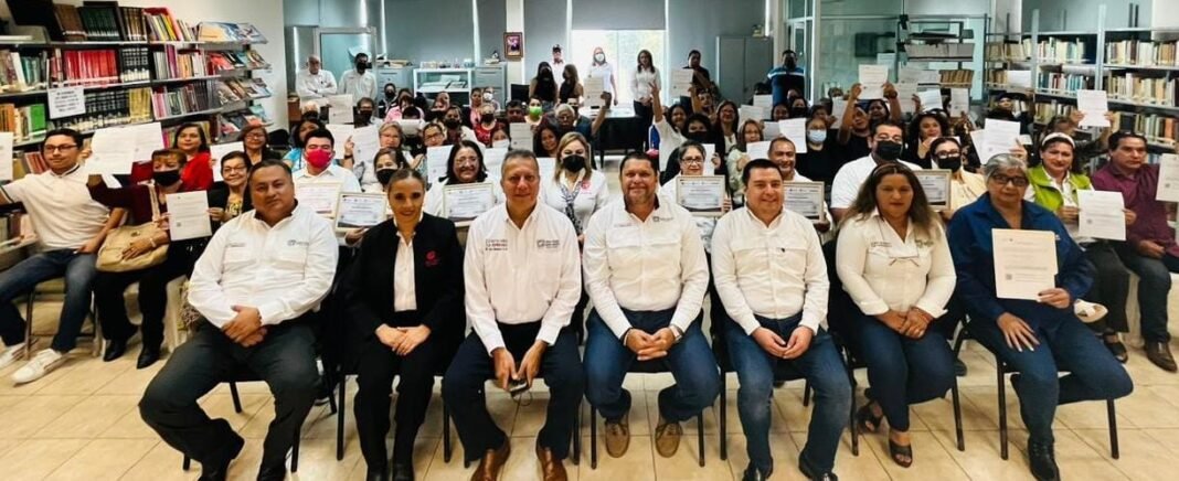 IMPARTEN CON ÉXITO CURSOS DE COMPUTACION 