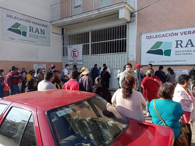 Ni con amparo de Juez, representante estatal  del RAN atiende a ejidatarios veracruzanos
