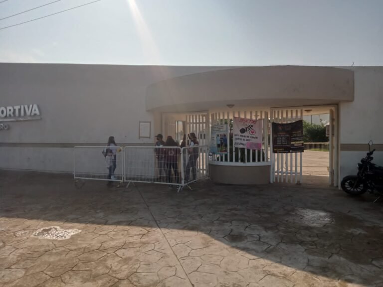 Comenzó la vacunación con la Pfizer y la Abdalá en Madero