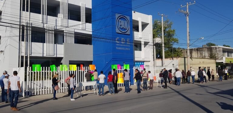 Desbandada de Panistas de Ocampo en Ciudad Victoria