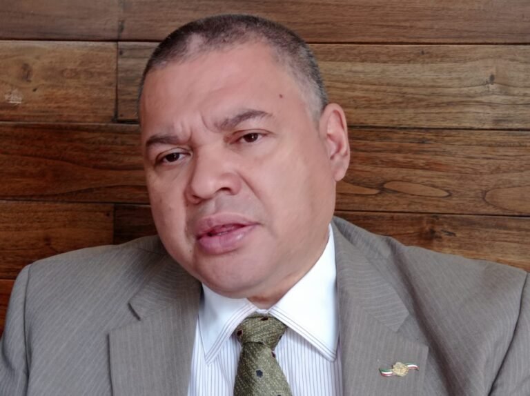 Van al amparo abogados por el cobro excesivo en copias certificadas expedidas por el poder Judicial