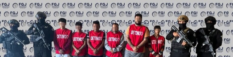 DETIENEN A 12 MASCULINOS POR NARCOMENUDEO