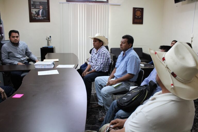 FRUCTIFERAS GESTIONES DEL ALCALDE NESTOR RODOLFO RIVERA PEREZ