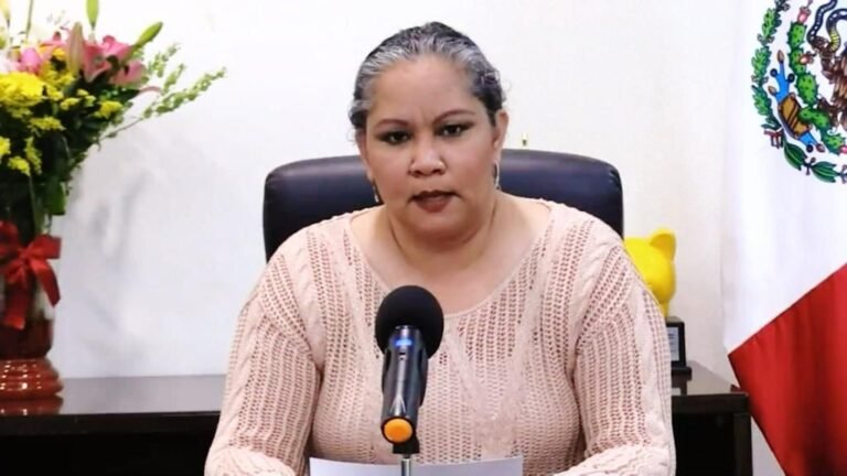 LLAMA DIRECCIÓN DE EDUCACIÓN DE  ALTAMIRA   A EVITAR QUEDAR FUERA DEL CICLO ESCOLAR