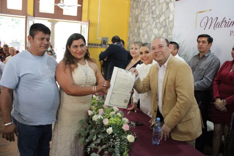El Ayuntamiento de Pánuco celebra los matrimonios colectivos en 2023.