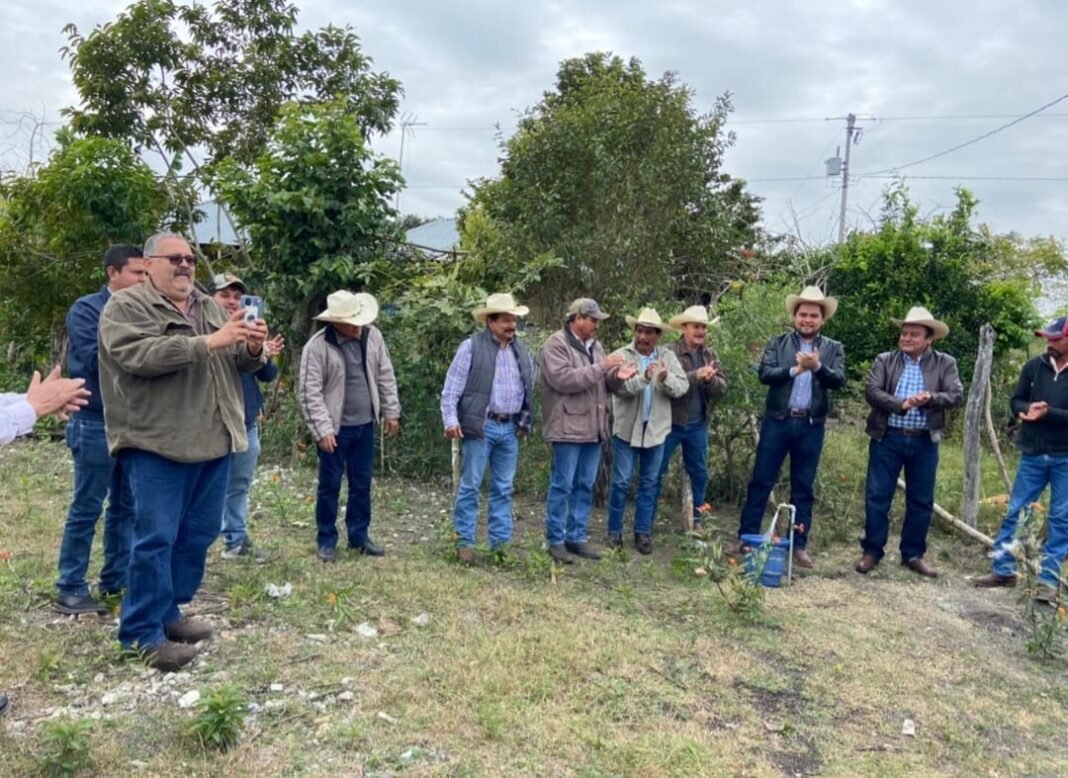AGRADECEN A ALCALDE INTRODUCCIÓN DE AGUA POTABLE A COMUNIDADES RURALES DE TEMPOAL