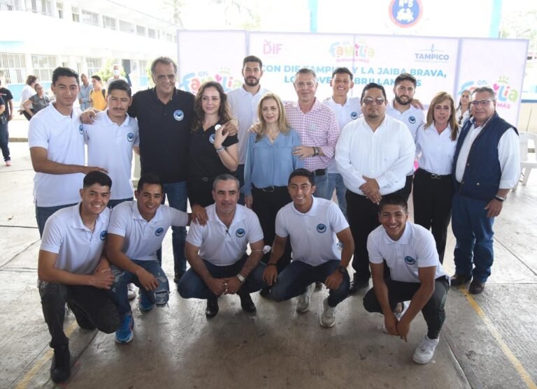 Inicia Programa con DIF Tampico y la Jaiba Brava los Jóvenes Brillan Más