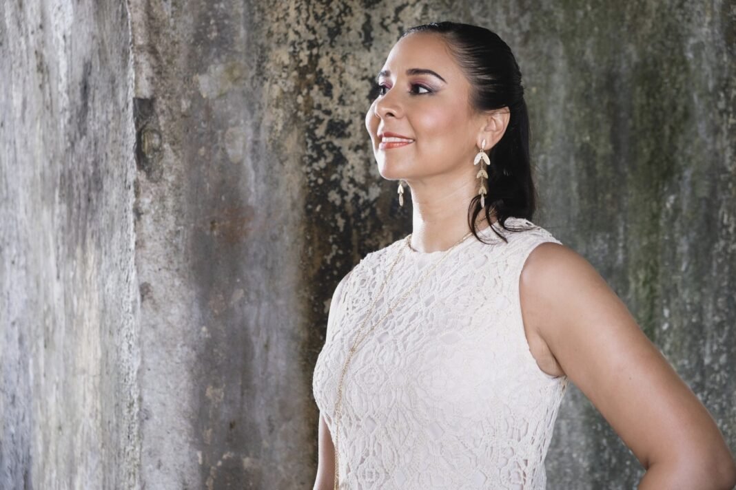 Veracruz reconoce el talento y capacidad de la Mujer : Ariadna Selene Aguilar Amaya