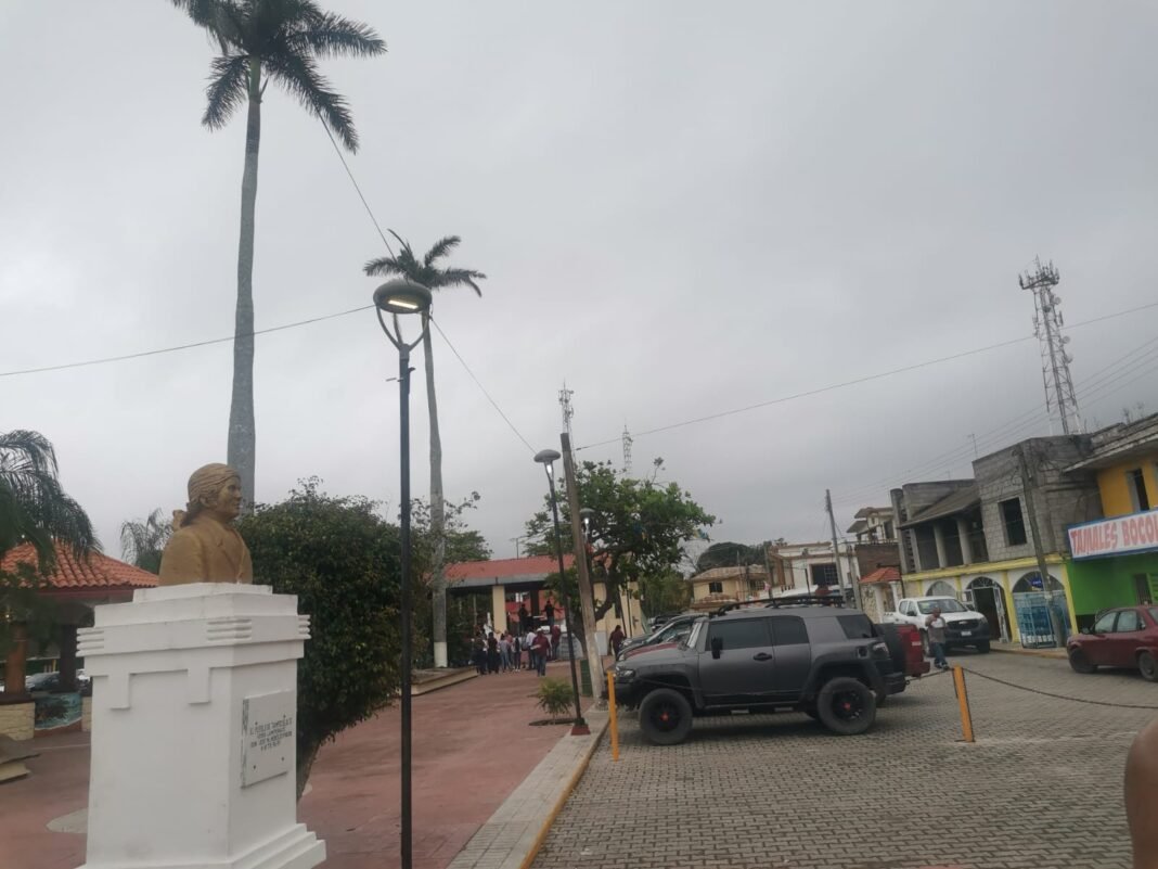 Colocarán lámparas ecológicas en Tampico Alto