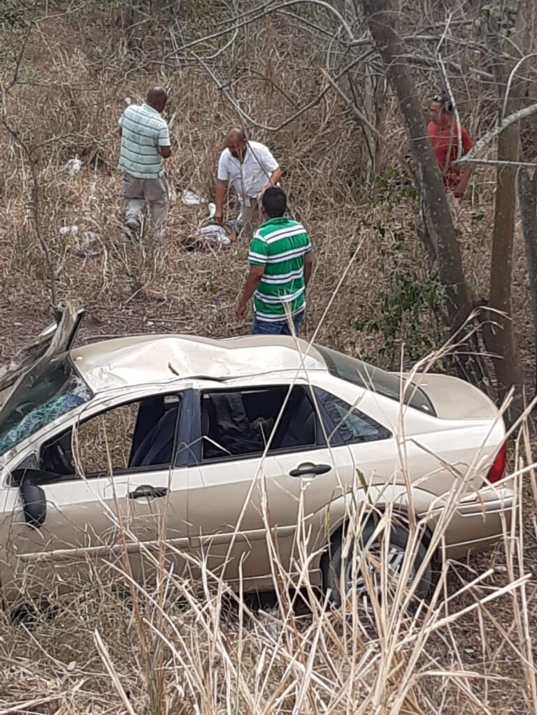 Tragica Volcadura en Altamira; Menor de Edad Pierde la Vida