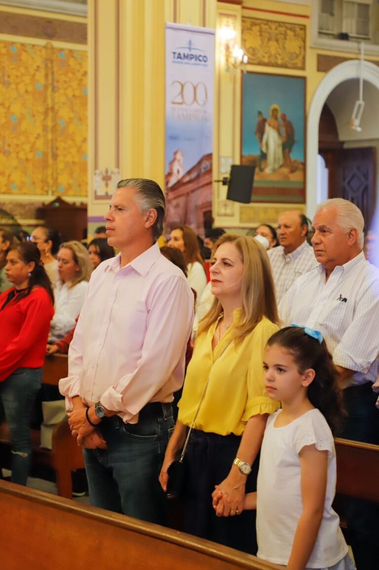 Celebran misa por el Bicentenario de Tampico
