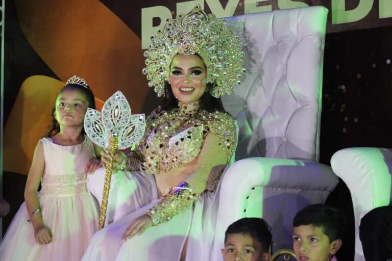 REGIA CORONACIÓN DE LOS REYES DEL CARNAVAL RIO PANUCO 2023