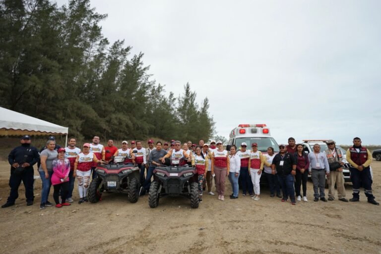 DAN INICIO EN LA PLAYA TESORO DE ALTAMIRA LAS ACTIVIDADES DEPORTIVAS CON TORNEOS DE VOLEIBOL Y FÚTBOL