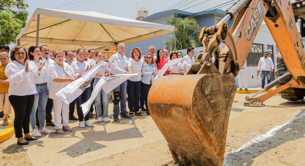 <strong>Cumple Adrián Oseguera con la modernización de calles en Ciudad Madero</strong>